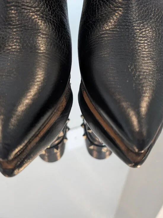 Valentino Rockstud Black Kitten Heel Booties - Picture 7 of 8